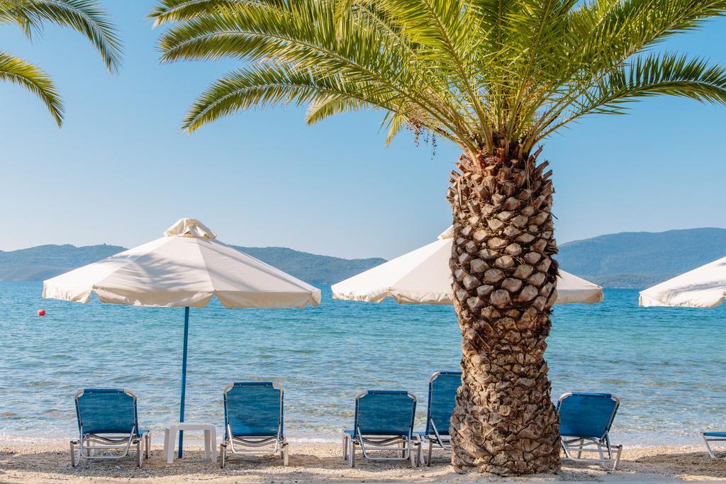 Aparthotel Μeltemi Glífa Exterior foto